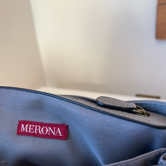 Chic gray Leather Crossbody Bag Merona - Picture 4 of 12